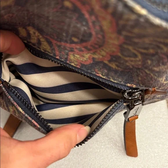 Splendid Floral Patterned Canvas mini backpack - Picture 6 of 8